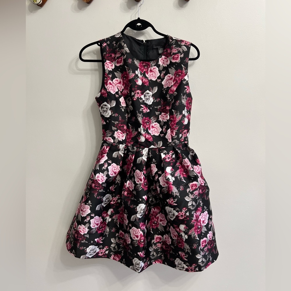 🆕 SUZY SHIER NWT formal floral spring fling wedding evening dress small - Picture 2 of 5